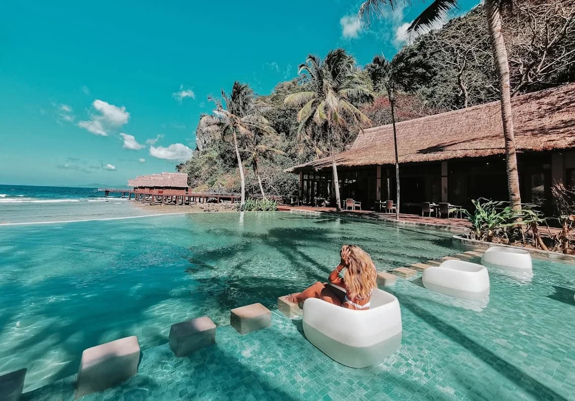 Tropical Paradise Deals